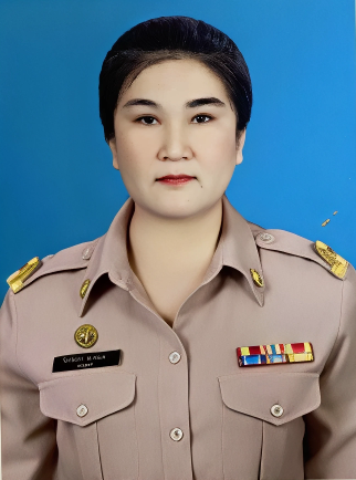 นางโสลัดดา  ยารัมย์ 